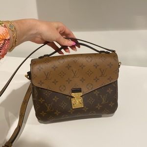 Louis Vuitton pochette Métis